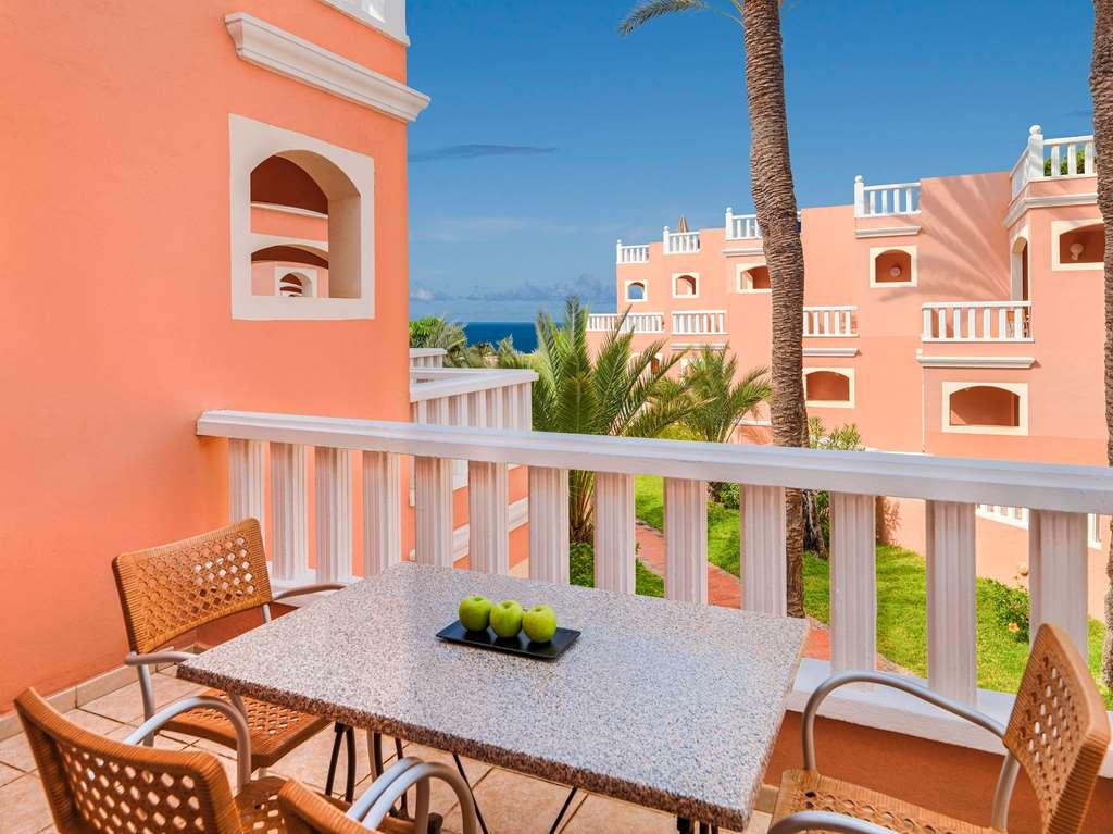 ซอล ซัน บีช อปาร์ตาเมนโตส Aparthotel Costa Adeje  ห้อง รูปภาพ