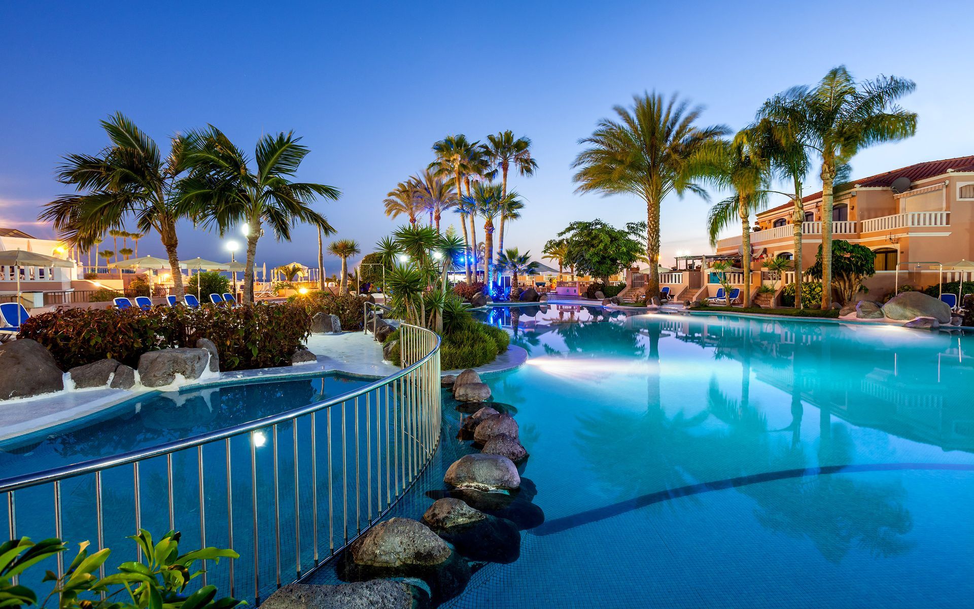ซอล ซัน บีช อปาร์ตาเมนโตส Aparthotel Costa Adeje  ภายนอก รูปภาพ
