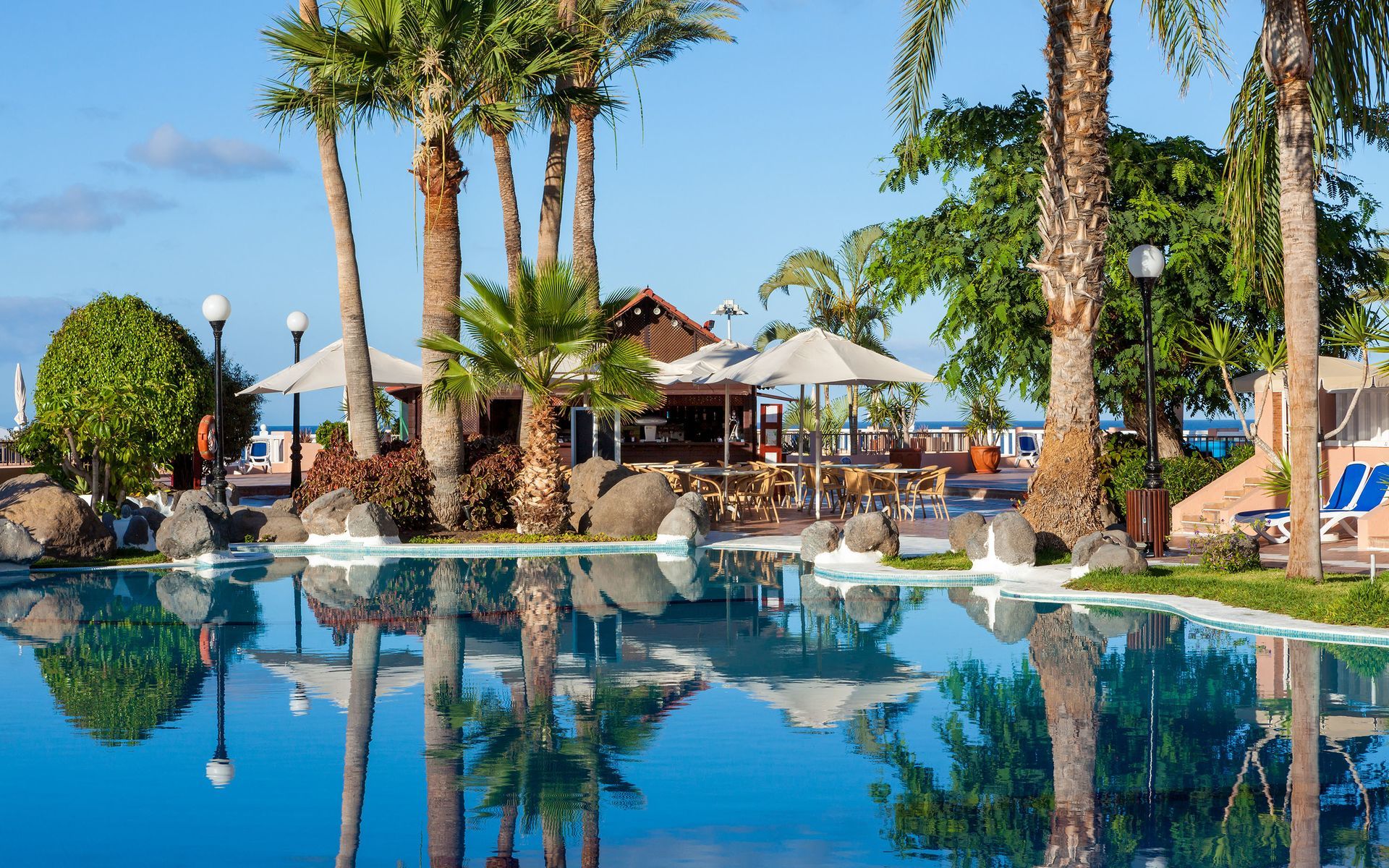 ซอล ซัน บีช อปาร์ตาเมนโตส Aparthotel Costa Adeje  ภายนอก รูปภาพ