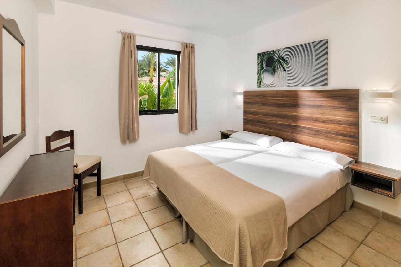ซอล ซัน บีช อปาร์ตาเมนโตส Aparthotel Costa Adeje  ภายนอก รูปภาพ