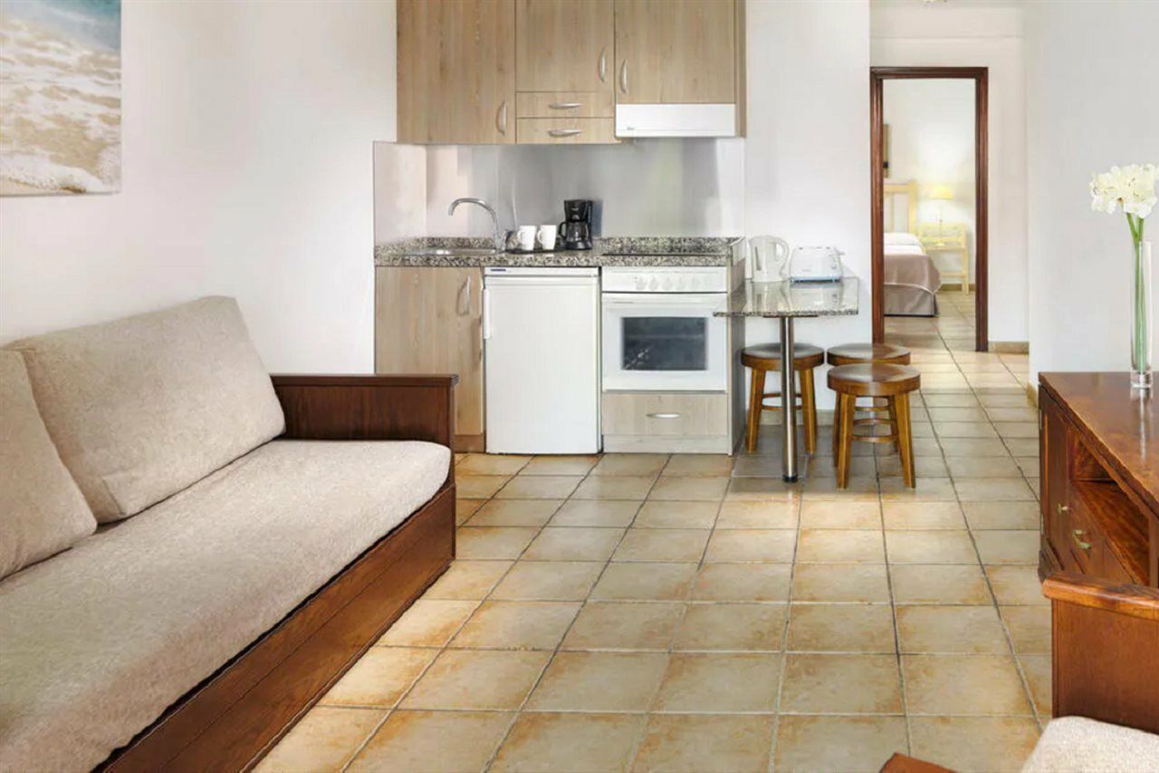 ซอล ซัน บีช อปาร์ตาเมนโตส Aparthotel Costa Adeje  ภายนอก รูปภาพ