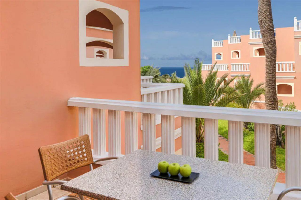 ซอล ซัน บีช อปาร์ตาเมนโตส Aparthotel Costa Adeje  ภายนอก รูปภาพ